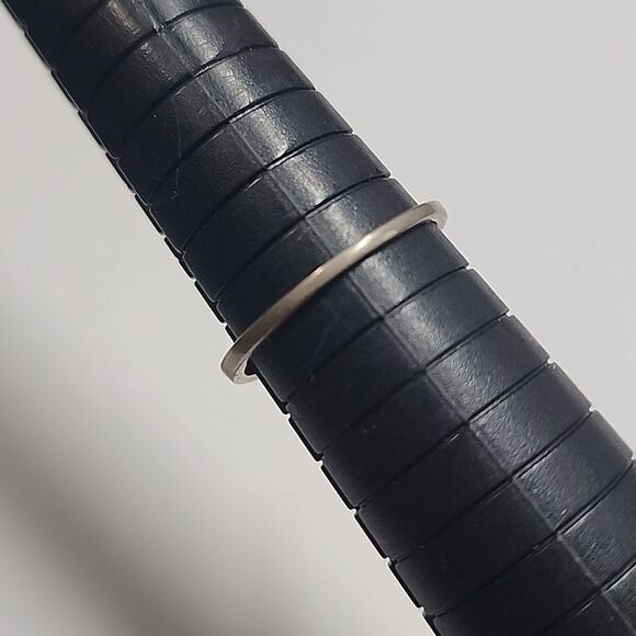 DQ 925 Ring CZ Size 9 Sterling Silver - Picture 3 of 3